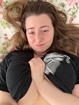 curvyflawless online show from 31, 3, 2026