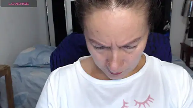 Snapshot of CATRINA-83 chatting on 4, 7, 2026 CATRINA-83 online show from 4, 7, 2026
