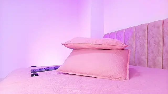 arl chloee online show from 18, 2, 2026