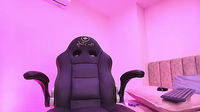 arl chloee online show from 7, 1, 2026