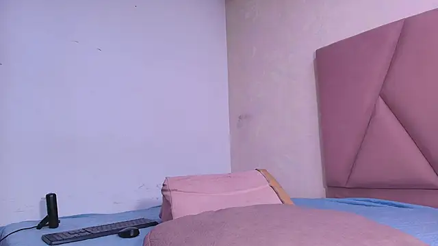 arl chloee online show from 25, 10, 2025