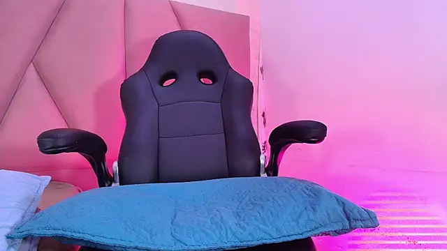 arl chloee online show from 22, 9, 2025