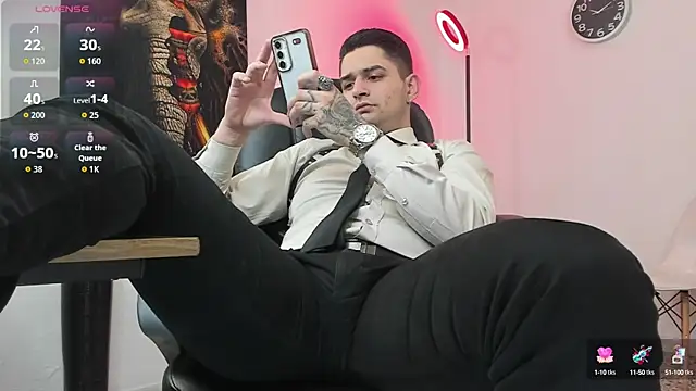 Nicolas Fellener online show from 2, 10, 2025