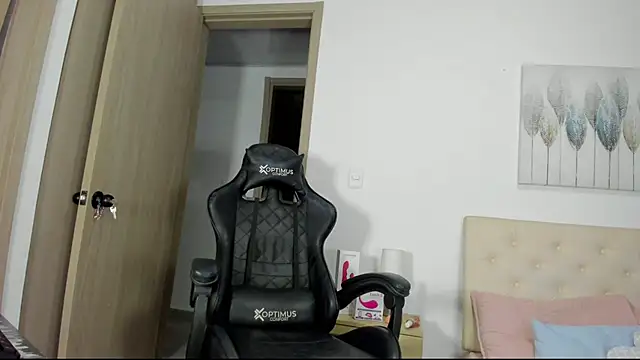 brenda x 69 online show from 7, 11, 2025