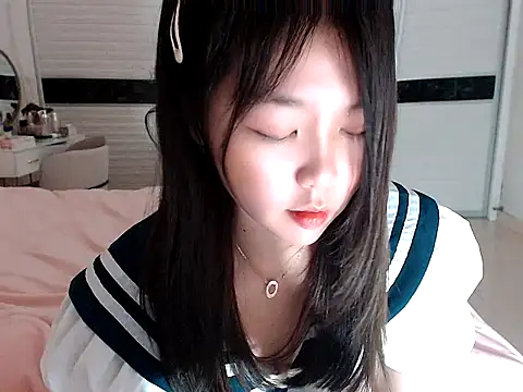 -Lucky Girl online show from 15, 3, 2025