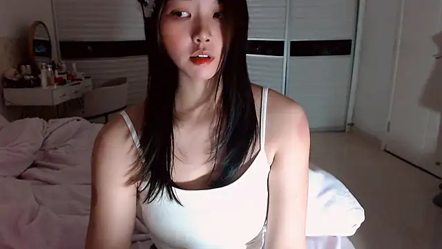 -Lucky Girl online show from 12, 1, 2026