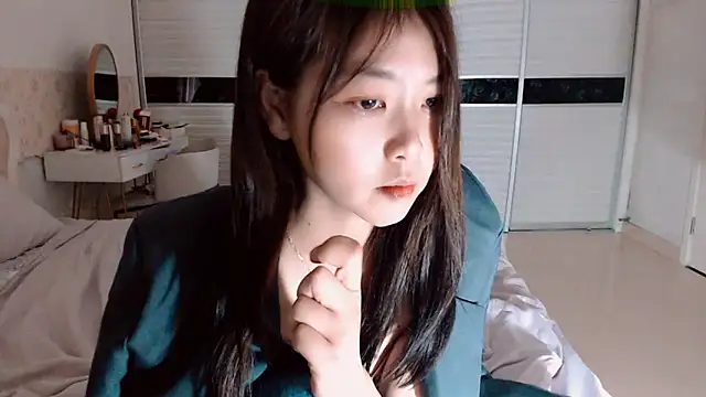 -Lucky Girl online show from 27, 5, 2026