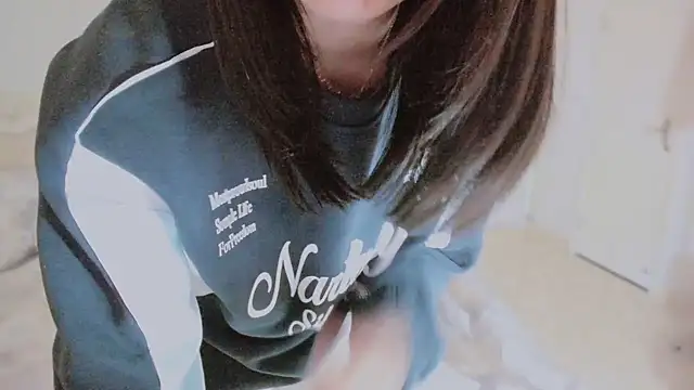 -Lucky Girl online show from 11, 10, 2025