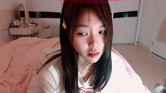 Snapshot of -Lucky_Girl chatting on 2, 3, 2026 -Lucky Girl online show from 2, 3, 2026