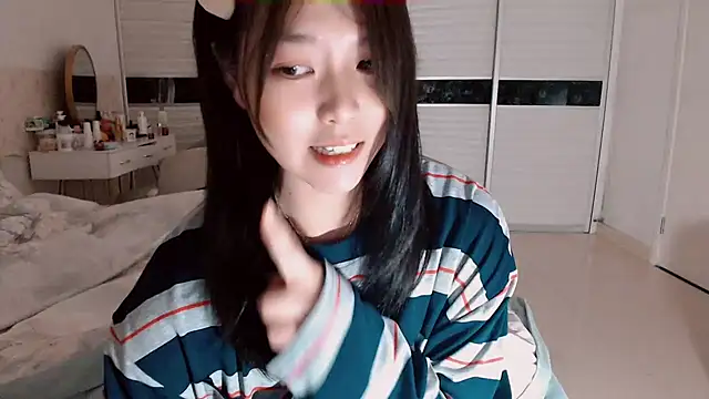 -Lucky Girl online show from 27, 10, 2025