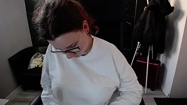 littleviki7 online show from 13, 3, 2026