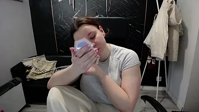 littleviki7 online show from 2, 2, 2026