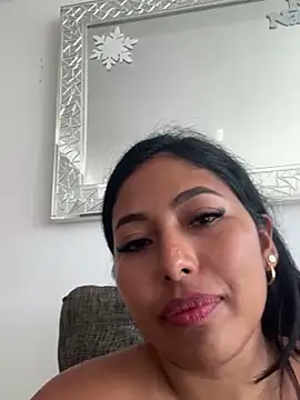 Snapshot of emmyjhonson07 chatting on 17, 9, 2025 emmyjhonson07 online show from 17, 9, 2025