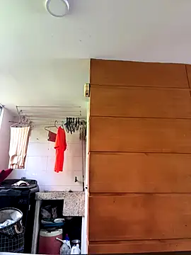 Snapshot of emmyjhonson07 chatting on 2, 10, 2025 emmyjhonson07 online show from 2, 10, 2025