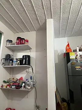 emmyjhonson07 online show from 10, 4, 2026