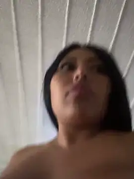 emmyjhonson07 online show from 16, 4, 2026