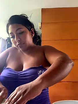 Snapshot of emmyjhonson07 chatting on 30, 9, 2025 emmyjhonson07 online show from 30, 9, 2025