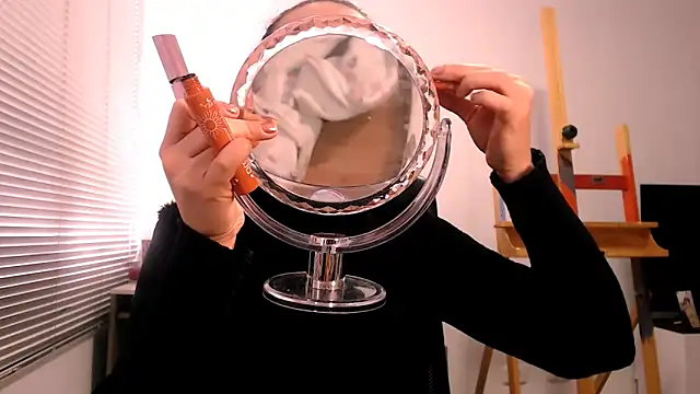 AliceRossi online show from 6, 11, 2025