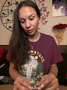  Neeka  online show from 6, 12, 2024