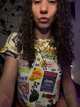 Snapshot of _Neeka_ chatting on 1, 2, 2026 Neeka online show from 1, 2, 2026