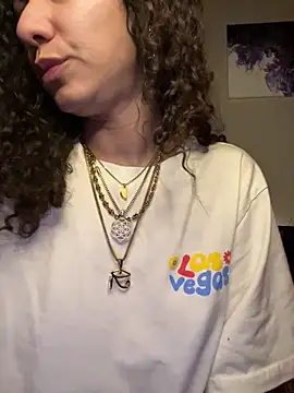 Snapshot of _Neeka_ chatting on 14, 2, 2026 Neeka online show from 14, 2, 2026