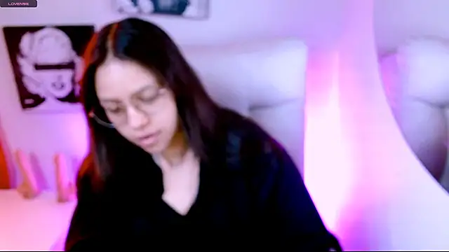 SamanthaRoldaan online show from 11, 3, 2026