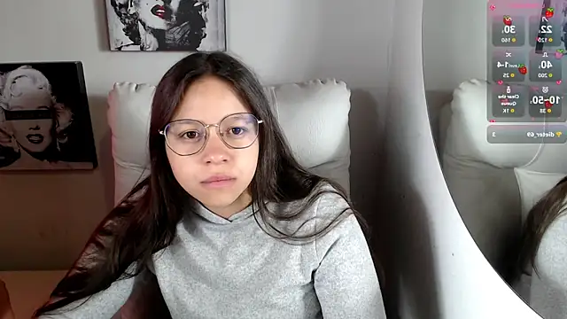 Snapshot of SamanthaRoldaan chatting on 14, 1, 2026 SamanthaRoldaan online show from 14, 1, 2026