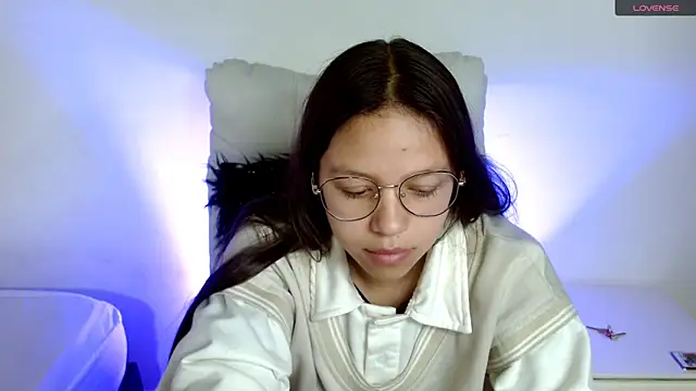 SamanthaRoldaan online show from 21, 3, 2025