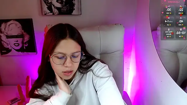 Snapshot of SamanthaRoldaan chatting on 4, 2, 2026 SamanthaRoldaan online show from 4, 2, 2026