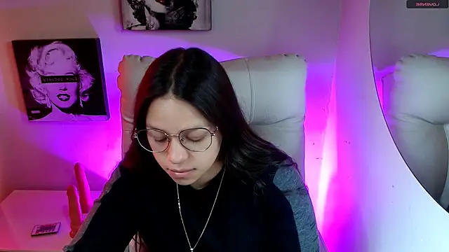 Snapshot of SamanthaRoldaan chatting on 7, 2, 2026 SamanthaRoldaan online show from 7, 2, 2026