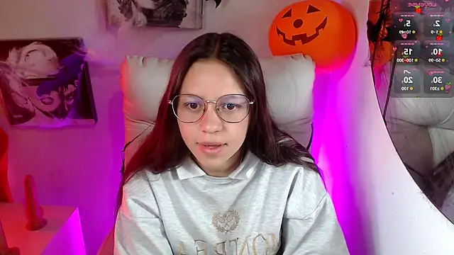 SamanthaRoldaan online show from 4, 11, 2025