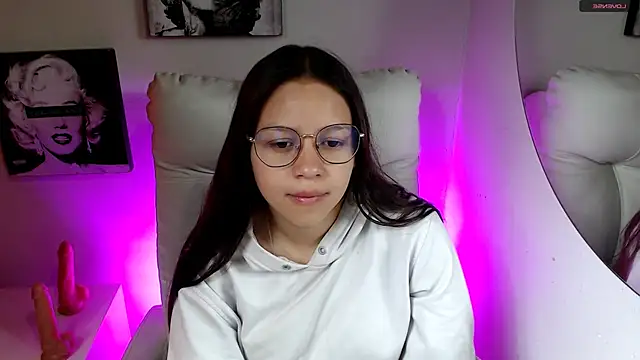 Snapshot of SamanthaRoldaan chatting on 13, 2, 2026 SamanthaRoldaan online show from 13, 2, 2026