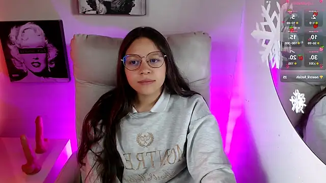 Snapshot of SamanthaRoldaan chatting on 6, 1, 2026 SamanthaRoldaan online show from 6, 1, 2026