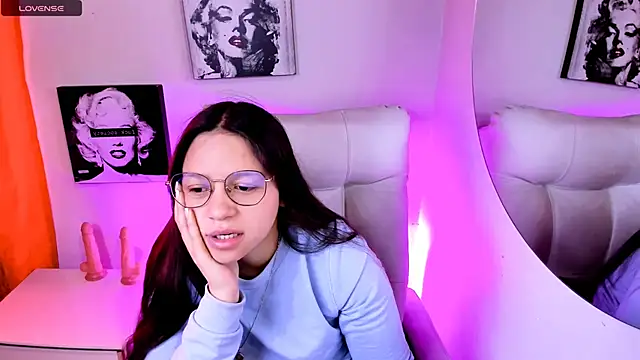 SamanthaRoldaan online show from 25, 3, 2026