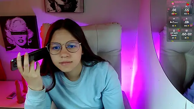 Snapshot of SamanthaRoldaan chatting on 19, 1, 2026 SamanthaRoldaan online show from 19, 1, 2026