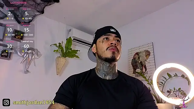 JordanSmiith  online show from 17, 10, 2025