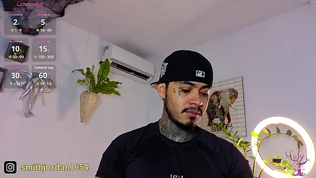 JordanSmiith  online show from 18, 10, 2025