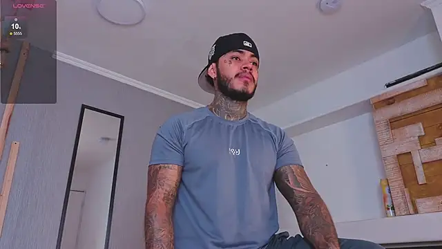 JordanSmiith  online show from 21, 9, 2025