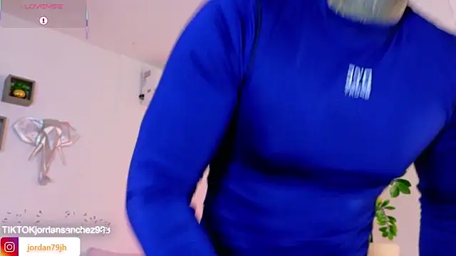 JordanSmiith  online show from 7, 5, 2026