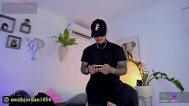 JordanSmiith  online show from 22, 3, 2025