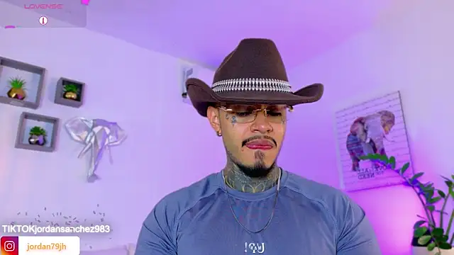 JordanSmiith  online show from 24, 3, 2026