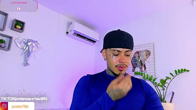 JordanSmiith  online show from 27, 5, 2026