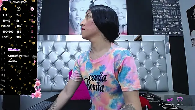  nicolehotshemale online show from 19, 9, 2025