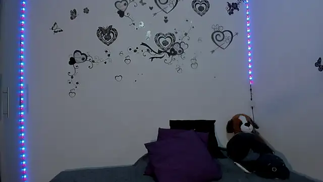 Linisprincehot69 online show from 7, 3, 2026