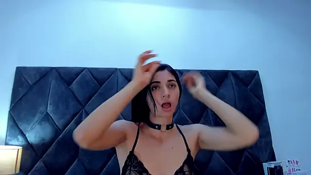 Linisprincehot69 online show from 25, 12, 2024