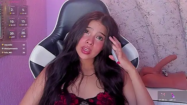 chloe watson  online show from 12, 3, 2025