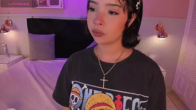 chloe watson  online show from 20, 5, 2026
