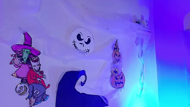 eva daemon online show from 31, 10, 2025