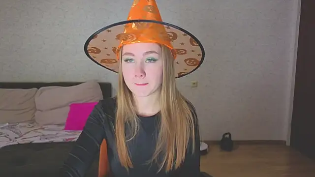 natali2550 online show from 28, 10, 2025