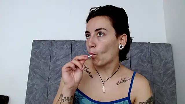 linda 33 online show from 27, 10, 2025